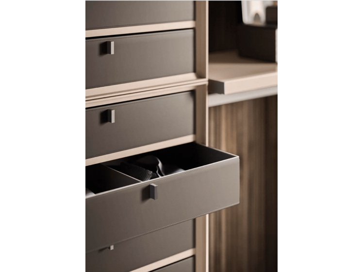 Alf DaFrè - Antis Walk-in Wardrobe