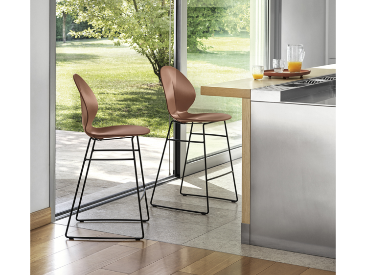 Calligaris - Basil Metal Frame Bar Stool
