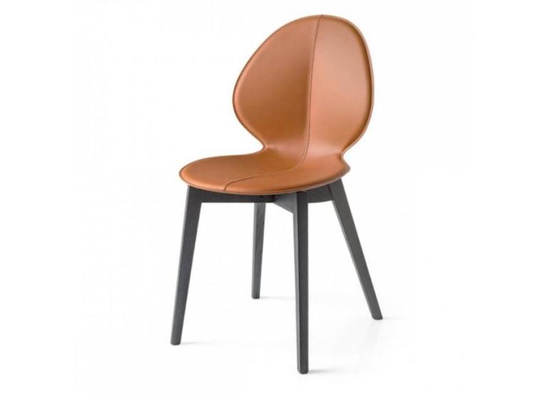 Calligaris - Basil Leather Wood Legs Chair