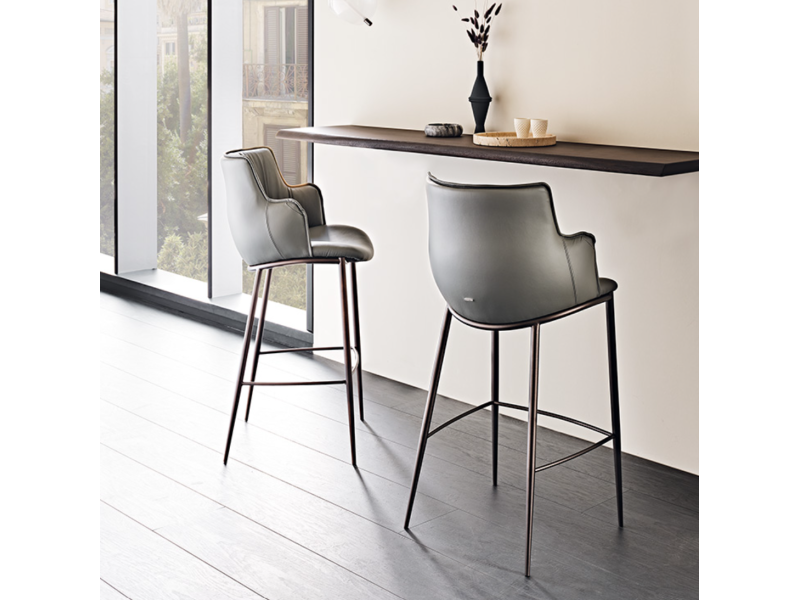 Cattelan Italia – Rihanna fixed Stool (Kitchen counter height) Cattelan Italia – Rihanna fixed Stool (Kitchen counter height)