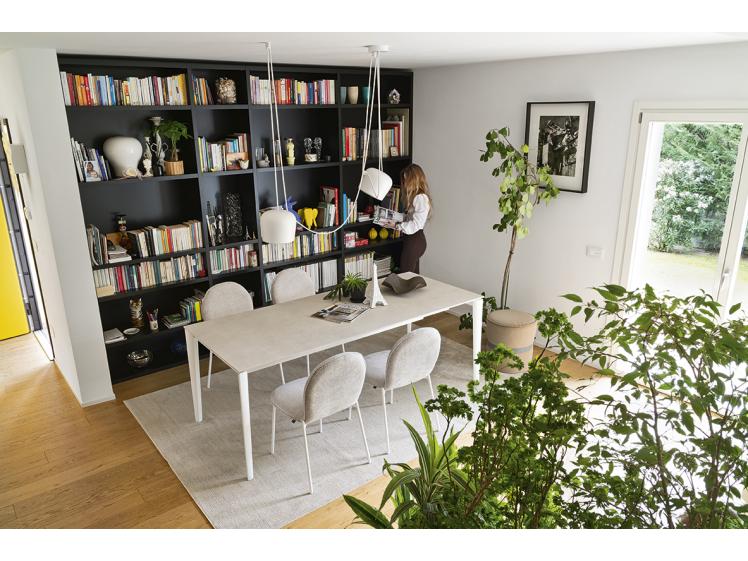 Connubia - Artic 130cm Extending Table