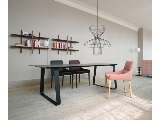 Ligne Roset - Vilna Dining Table