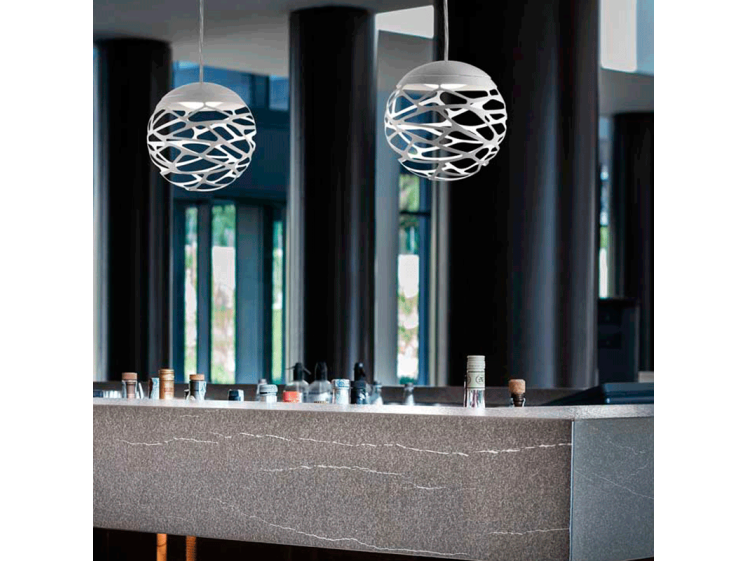 Lodes -Kelly small sphere 40 Pendant