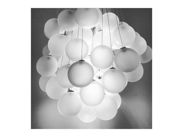 Luceplan – Stochastic Multi-Drop Pendant