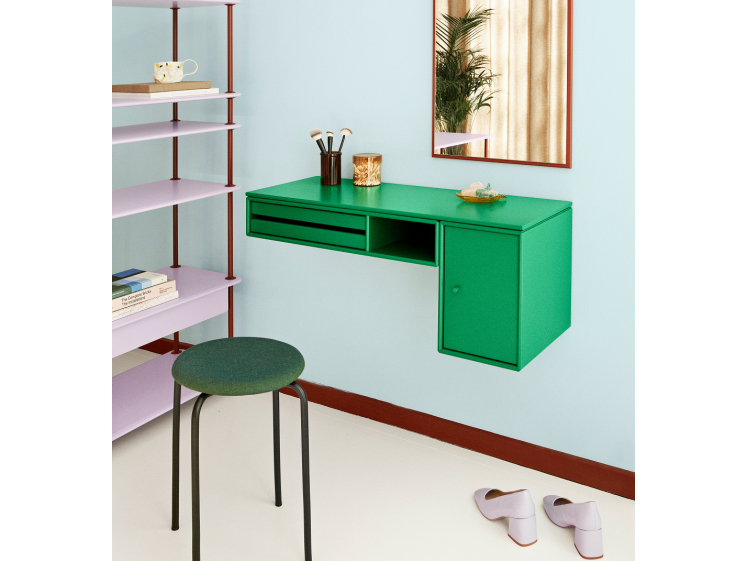 Montana - Bureau Desk