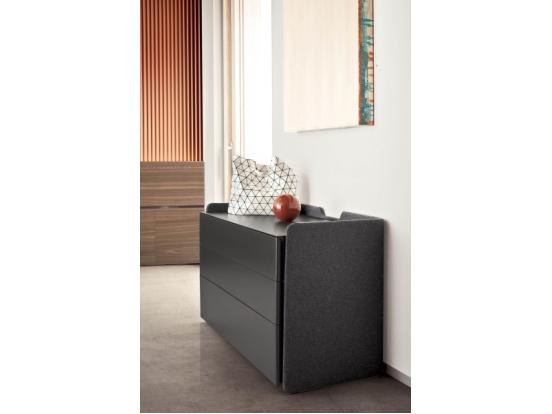 Pianca - Chloe Dresser