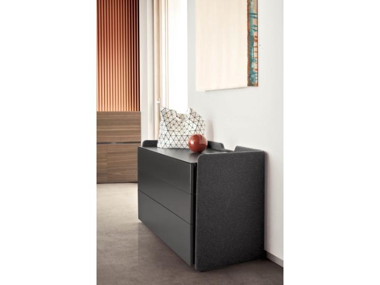 Pianca - Chloe Dresser