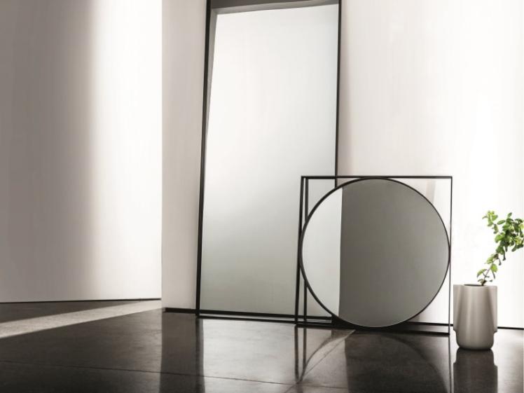 Sovet Italia - Visual Geometric mirror