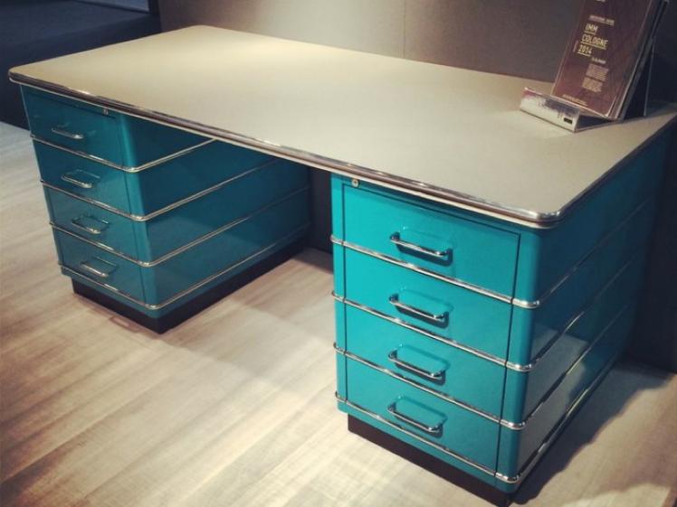 Muller Moebel - Classic Line Desk TB229