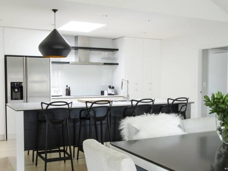 Kartell - Masters Stool (Kitchen height)
