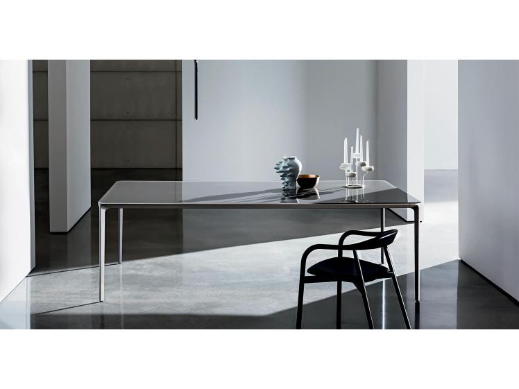 Sovet italia – Slim Rectangular fixed dining table