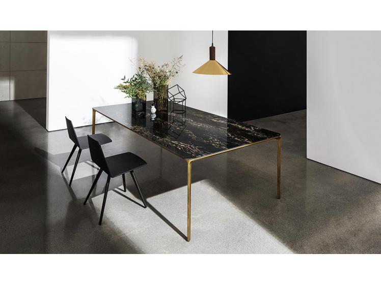 Sovet italia – Slim Rectangular fixed dining table