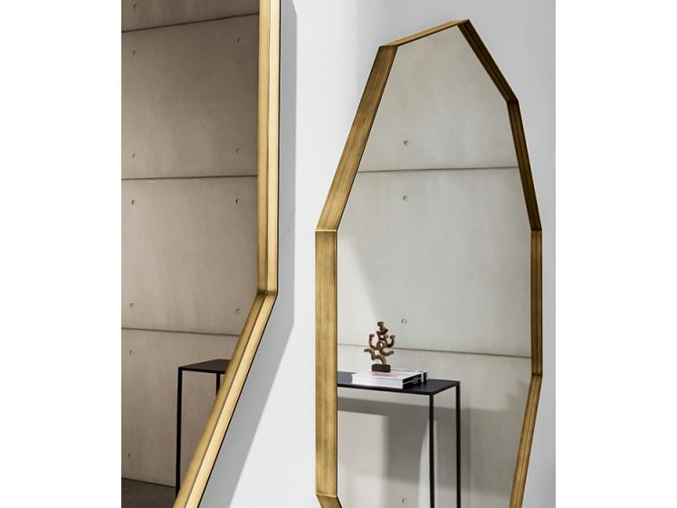 Sovet Italia - Visual decagonal mirror