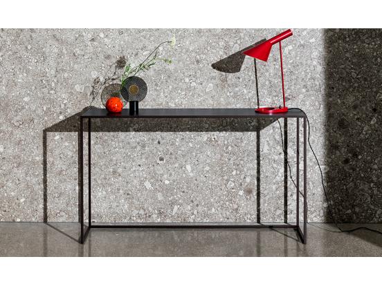 Sovet Italia – Quadro Console table