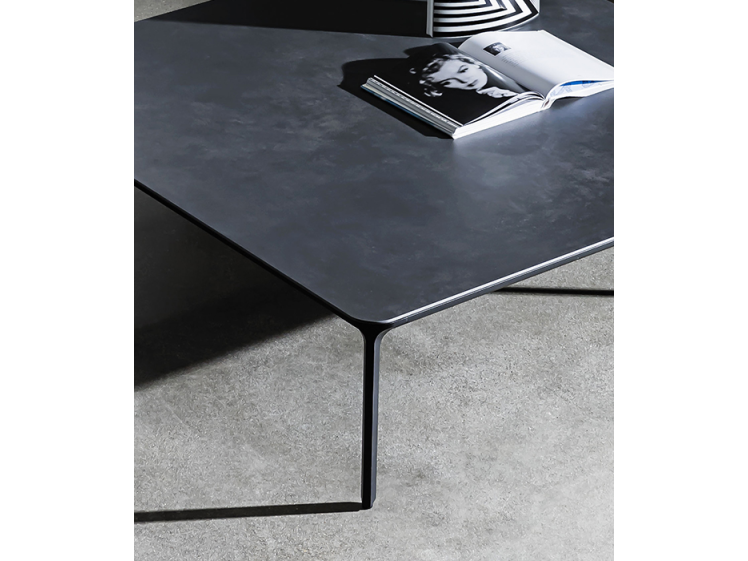 Sovet Italia - Slim Coffee Table H37cm